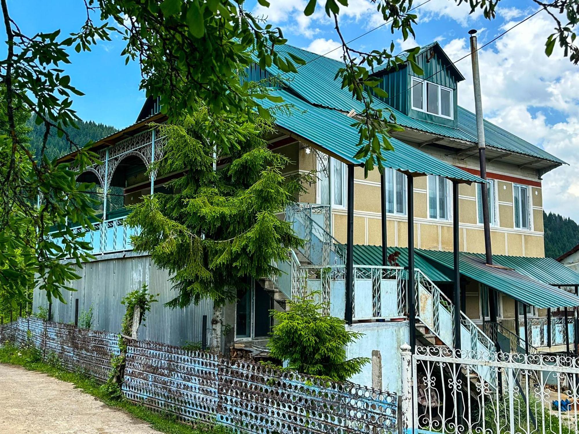 Armazi Hotel Khulo Ngoại thất bức ảnh